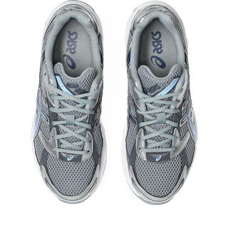 GEL-1130 - GRAVEL / PURE SILVER
