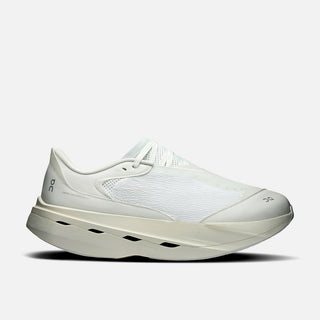 PAF X ON CLOUDBOOM VOLT "WHITE / GALE"