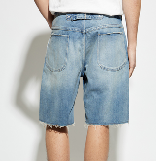 DENIM CUT-OFF SHORTS - LIGHT BLUE