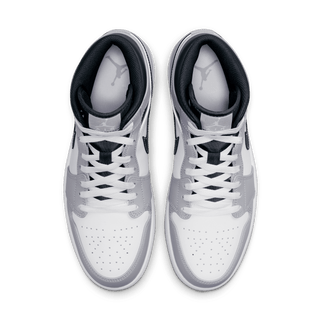 AIR JORDAN 1 MID - LIGHT SMOKE GREY