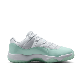 WMNS AIR JORDAN 11 RETRO LOW "IGLOO"