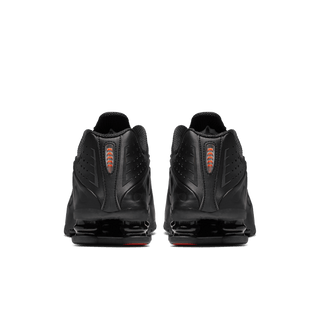 WMNS SHOX R4 "TRIPLE BLACK"