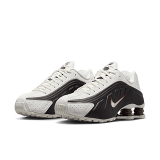 WMNS SHOX R4 - SAIL / BLACK / FAUNA BROWN