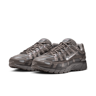 P-6000 - CAVE STONE / METALLIC SILVER - MEDIUM ASH