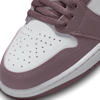 AIR JORDAN 1 RETRO HIGH OG "MAUVE"