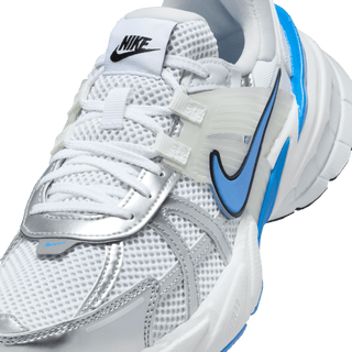 WMNS V2K RUN - WHITE / LIGHT PHOTO BLUE