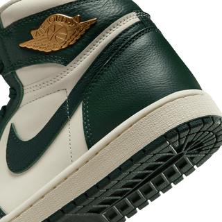 WMNS AIR JORDAN 1 RETRO HIGH OG "PRO GREEN"