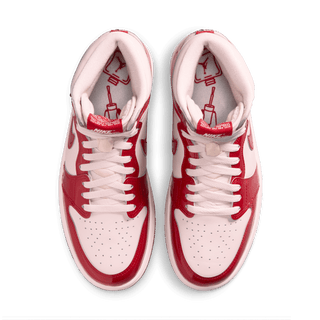 WMNS AIR JORDAN 1 RETRO HIGH OG "NAILS & GRAILS"