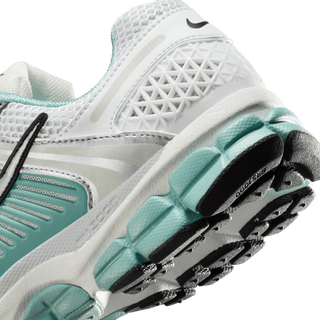 WMNS ZOOM VOMERO 5 "CANNON"