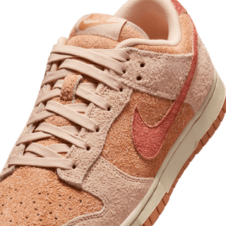 WMNS DUNK LOW "SHIMMER / AMBER BROWN"