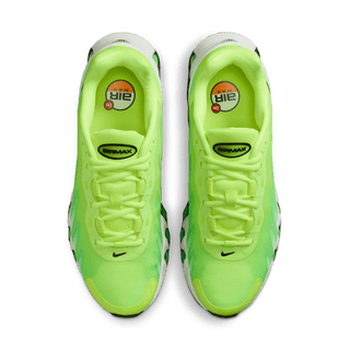 WMNS AIR MAX DN8 "VOLT / GREENSTRIKE"