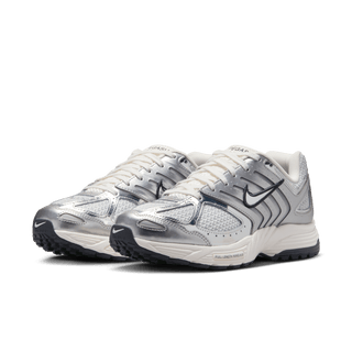 WMNS AIR PEGASUS 2K5 "CHROME"