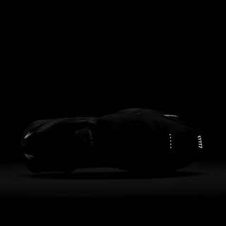 SHOX R4 "TRIPLE BLACK"
