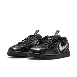 WMNS AIR JORDAN 1 MM LOW V3 - BLACK / METALLIC SILVER