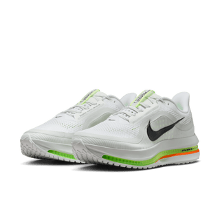 PEGASUS PREMIUM - WHITE / VOLT / BLACK