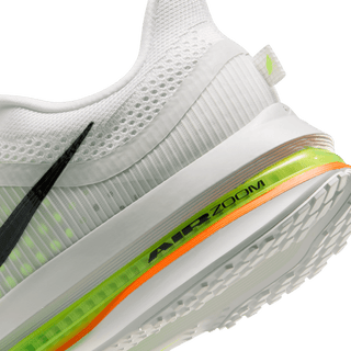 PEGASUS PREMIUM - WHITE / VOLT / BLACK