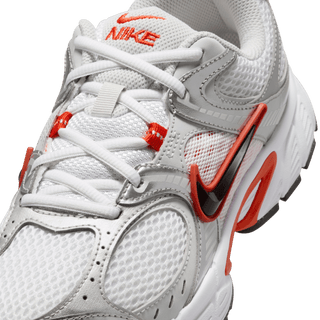 WMNS V5 RNR - WHITE / BLACK / PICANTE RED