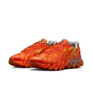 PALACE X NIKE AIR MAX DN8 SP "SAFETY ORANGE"