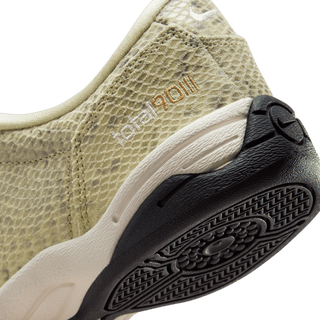 WMNS TOTAL 90 SE - OLIVE AURA / PALE IVORY