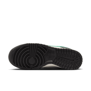 WMNS DUNK LOW "CELTICS"