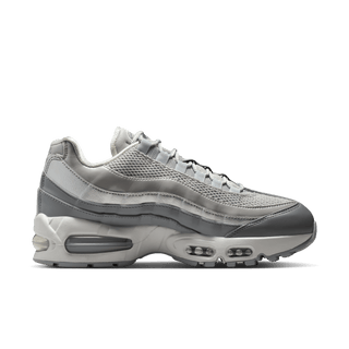 WMNS AIR MAX 95 SE "GREY FOG"