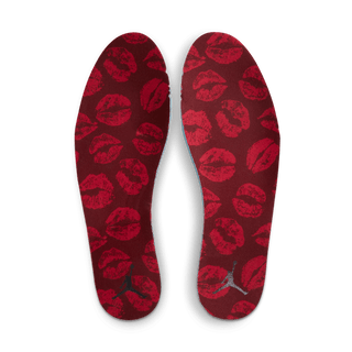 WMNS AIR JORDAN 1 LOW SE "VALENTINE'S DAY"