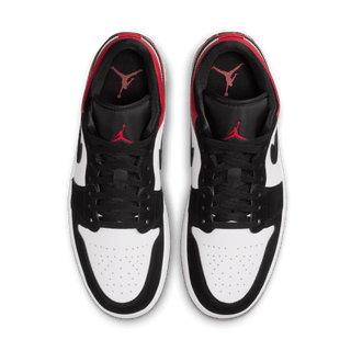 AIR JORDAN 1 LOW SE "BLACK TOE"