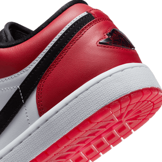 AIR JORDAN 1 LOW SE "BLACK TOE"