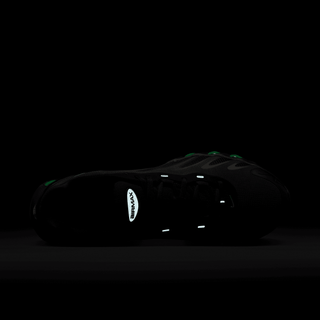 AIR MAX DN8 - BLACK / GREEN STRIKE