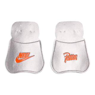 NETHERLANDS X PATTA X NIKE CRYOSHOT MERCURIAL VAPOR R9 - METALLIC SILVER / HYPER CRIMSON