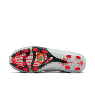 USA X V.A.A. X NIKE CRYOSHOT ZOOM M9 - WHITE / WHITE***