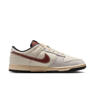 DUNK LOW - DARK PONY / PEARL WHITE