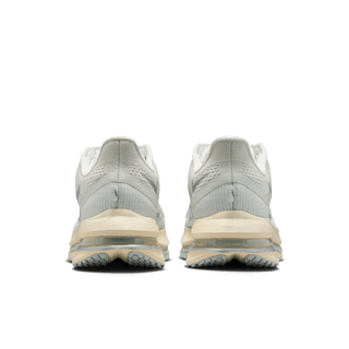 PEGASUS PREMIUM "RUNNING IS MENTAL"