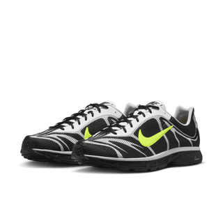 ZOOM STREAK 3 - BLACK / VOLT / SUMMIT WHITE