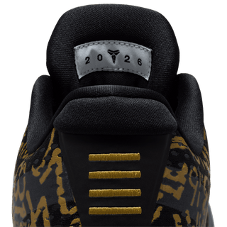 KOBE 11 EM PROTRO "MAMBA DAY"