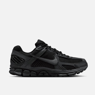 ZOOM VOMERO 5 SE "BLACK REFLECTIVE"