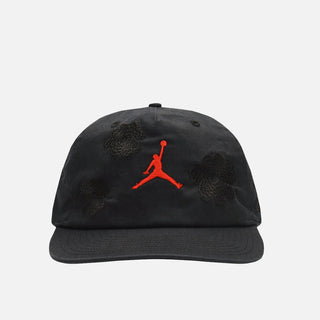 JORDAN X NOMARHYTHM CAP - BLACK / UNIVERSITY RED