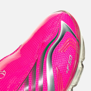 WMNS F50 ADIFRAME "SHOCK PINK"