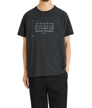 STAMP LOGO TEE - BLACK