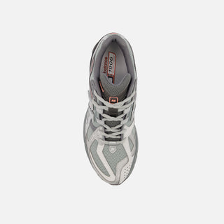 1906U "GREY MATTER"