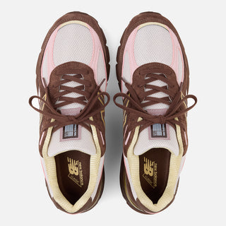 990V4 MADE IN USA "PUMPERNICKEL"