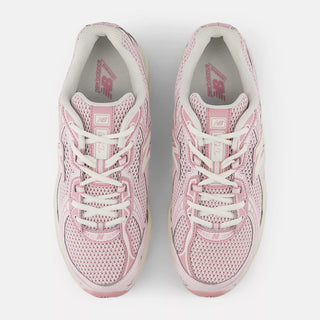 740 - PINK TAFFY / PINK GRANITE