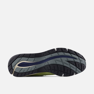 991V2 MADE IN UK "GREEN BANANA"
