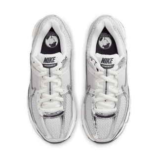WMNS ZOOM VOMERO 5 "PHOTON DUST"